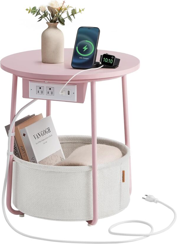 Table with Charging Station