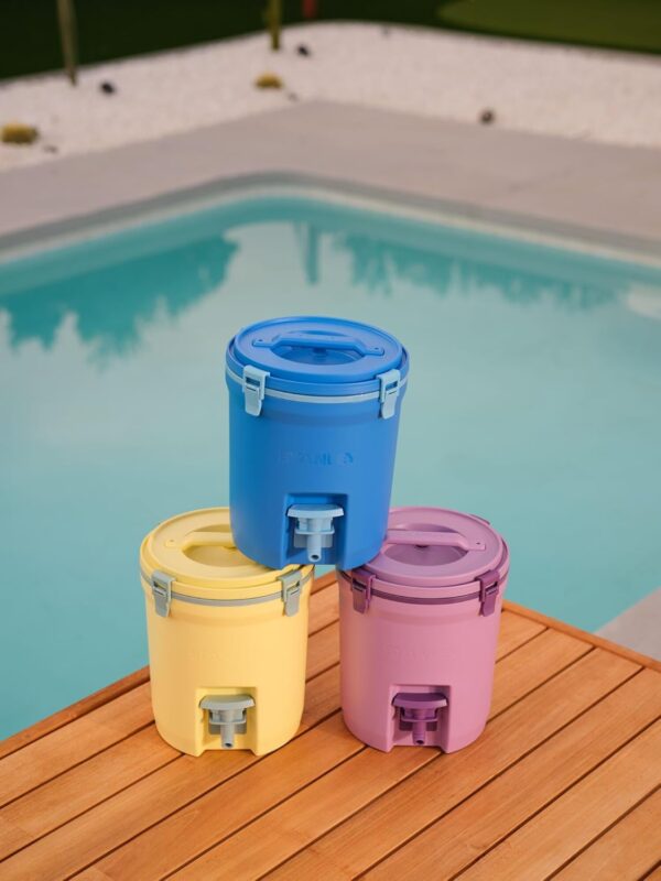 Ice Water Dispenser - Image 3